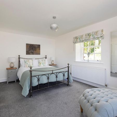 Laundry Cottage: Drumlanrig Castle Thornhill  Bagian luar foto