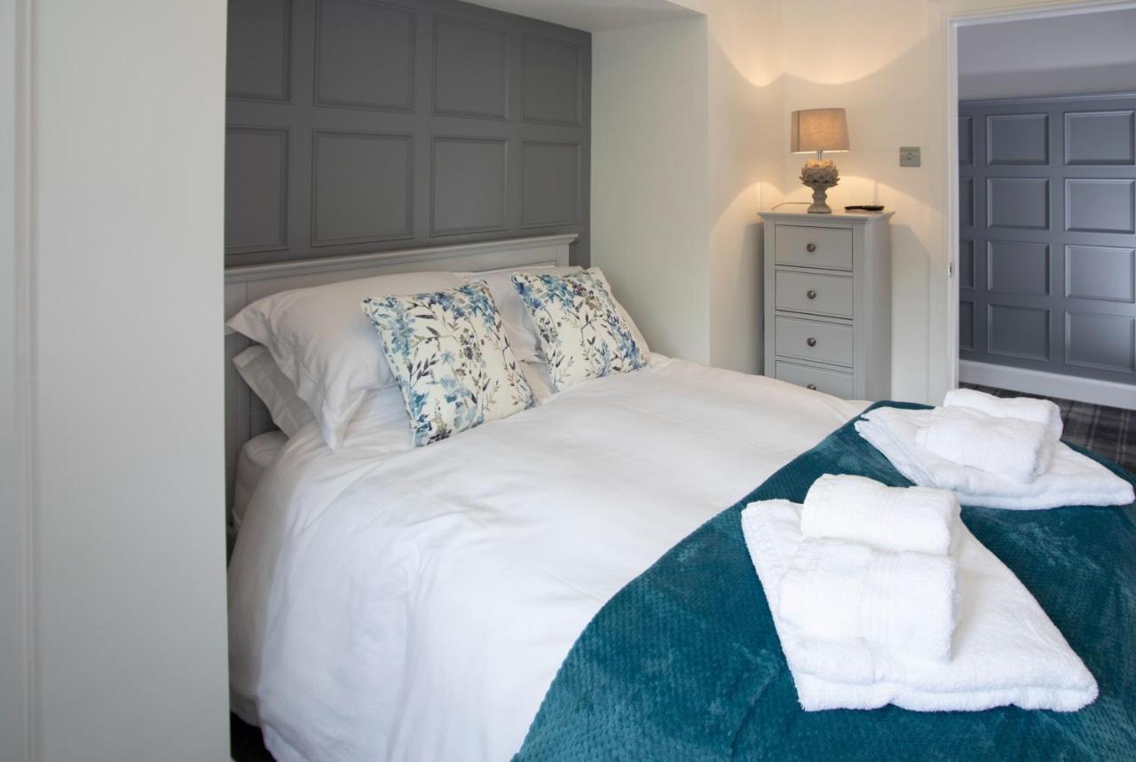 Laundry Cottage: Drumlanrig Castle Thornhill  Bagian luar foto