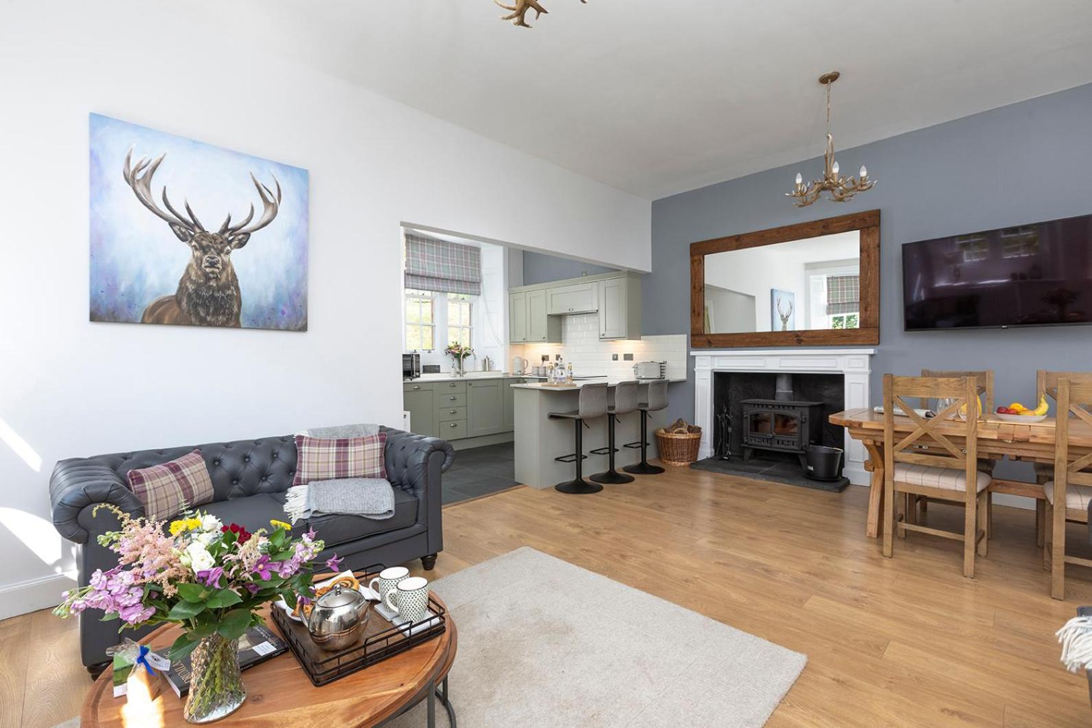 Laundry Cottage: Drumlanrig Castle Thornhill  Bagian luar foto